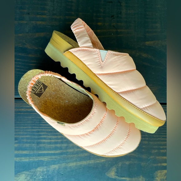 Reef Puff Puff Sage Women's - Picture 1 of 8